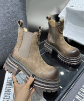 Stilvolle Shelsea-Stiefel mit Spleiß-Plateau in Khaki